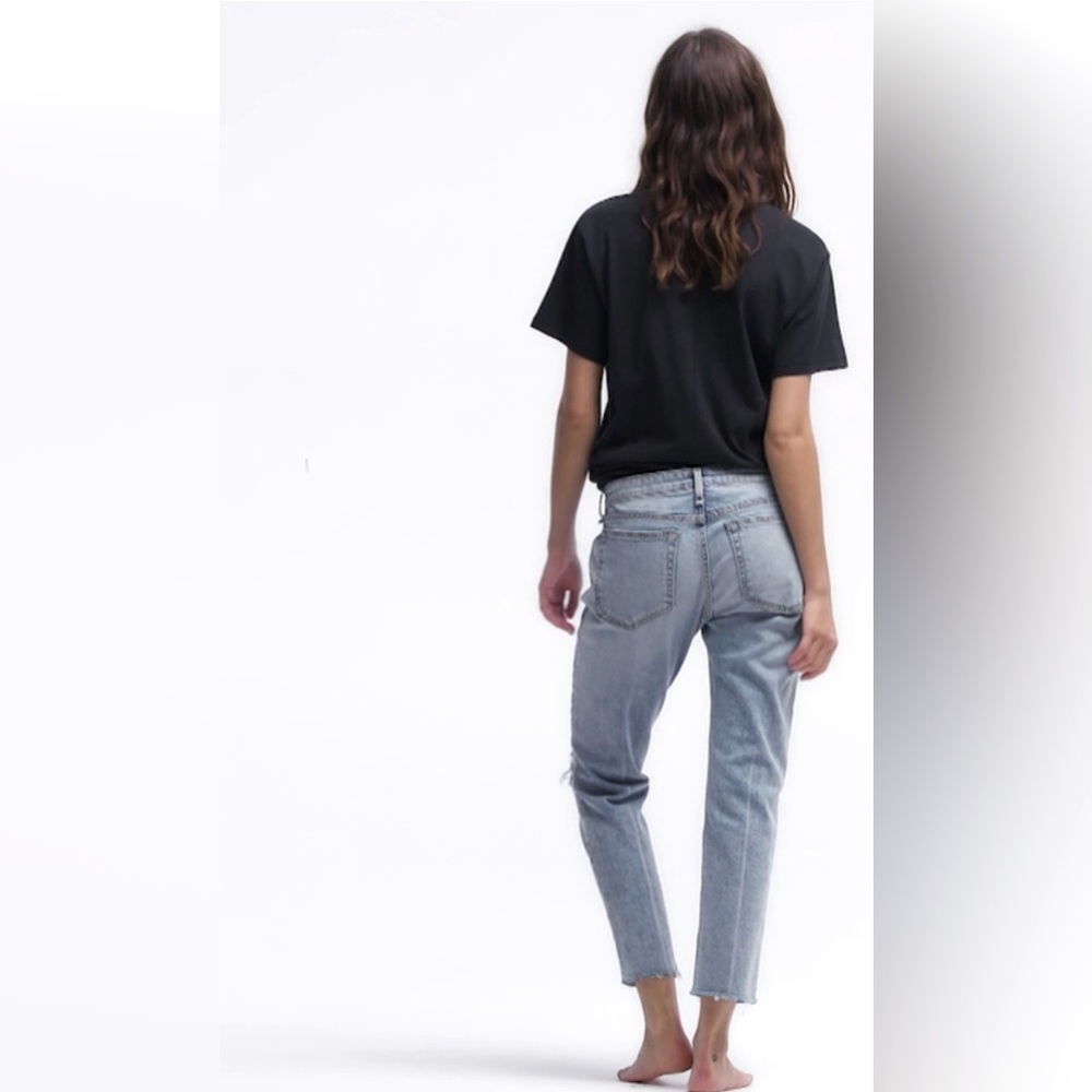 NWT Rag & Bone Dre Low-Rise Boyfriend Jeans in Mick Distressed Raw Hem - Picture 3 of 8